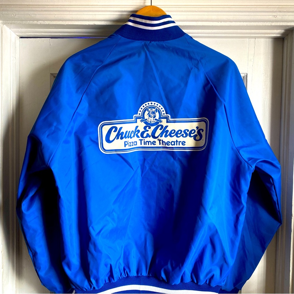 Near mint vintage 80’s Chuck E. Cheese NOS (employee?) blue jacket #ratcasino